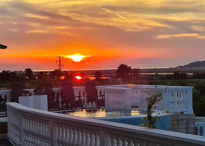 Bed and Breakfast Sole 3*